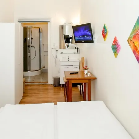 Timeout City Hotel, 5 Min To City Center, Self Check In-2